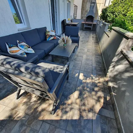 Apartment Apartment Biocic